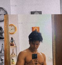 Shanu - Male escort in New Delhi