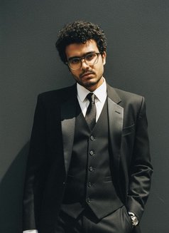 Shanu - Male escort in Osaka Photo 3 of 5