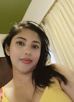 Shanu Sexy - escort in Dubai Photo 2 of 5