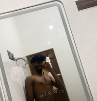 Shanu Theraphist - Male escort in Kandy