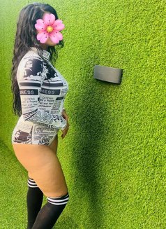Shanuli Camshow / Whatsapp - puta in Colombo Photo 6 of 8