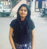 Shanvi Live - escort in Hyderabad