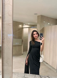 Shanya - Transsexual adult performer in Gurgaon Photo 12 of 13