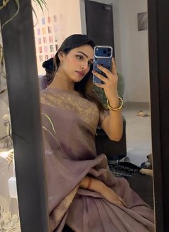 Shanya - Transsexual adult performer in Gurgaon Photo 13 of 13