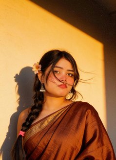 Shanya Student - puta in Dubai Photo 8 of 10