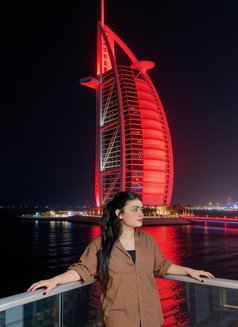 Shanya Student - puta in Dubai Photo 9 of 10