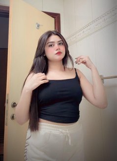 Shanya Student - puta in Dubai Photo 10 of 10