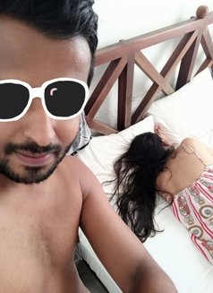 Shanz -local &foreign ladies/couples - Male escort in Colombo Photo 7 of 7