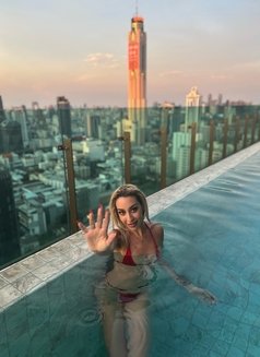 Shara - escort in Bangkok Photo 2 of 6