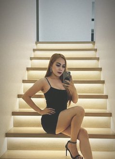 Shara, young n sexy - escort in Mumbai Photo 8 of 11