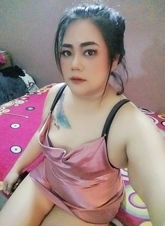 Sharin - escort in Al Manama Photo 7 of 11