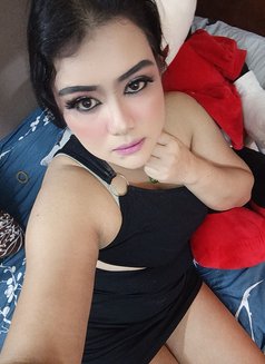 Sharin - escort in Al Manama Photo 9 of 11