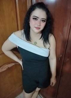 Sharin - escort in Al Manama Photo 10 of 11