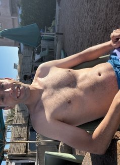 Sharkkyy - Male adult performer in Cairo Photo 2 of 2