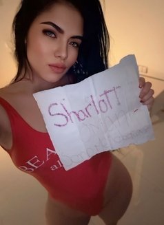 Sharlott - escort in Abu Dhabi Photo 5 of 13