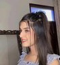 Sharlyn - escort in New Delhi Photo 4 of 6