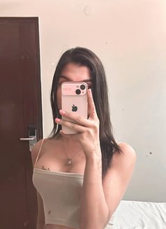 Sharlyn - escort in New Delhi Photo 11 of 11