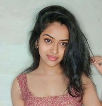 Sharma Reena - puta in Thiruvananthapuram