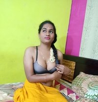 Sharmi - Transsexual escort in Chennai