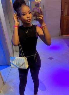 Sharmy - puta in Nakuru Photo 8 of 9