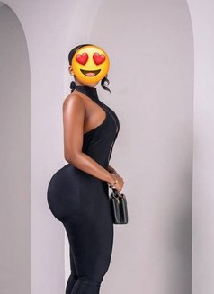 Sharnzy - puta in Indore Photo 5 of 5