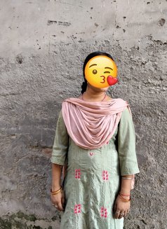 Sharon Available in Kathmandu - puta in Kathmandu Photo 1 of 3