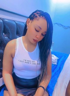 Sharon - escort in Riyadh Photo 9 of 10