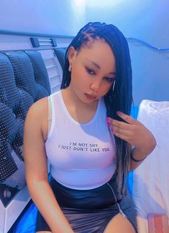 Sharon - escort in Riyadh Photo 10 of 10