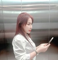 Sharon in SG % Good Services - puta in Singapore