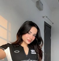 Anisha - puta in Abu Dhabi