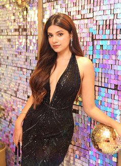 Sharon Indian Model - escort in Dubai Photo 4 of 9