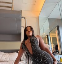 Sharon Juicy - escort in Abidjan