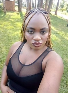 Sharon Kahandari - escort in Nairobi Photo 2 of 3