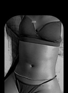 Sharon - escort in Mombasa Photo 8 of 8