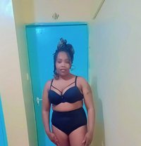Sharon - puta in Nairobi