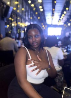 Sharon - escort in Nairobi Photo 1 of 6