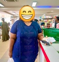 Sharon - puta in Lagos, Nigeria