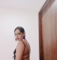 Sharon Parmar - puta in Candolim, Goa