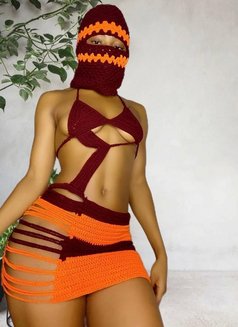 Sharon - escort in Chennai Photo 3 of 5