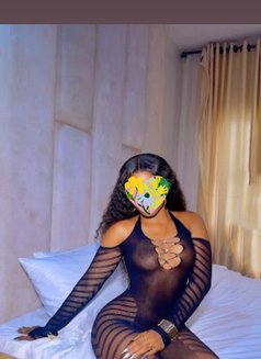 Sharon - masseuse in Doha Photo 1 of 2