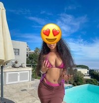 Sharon - escort in Abidjan