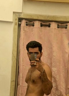 Sharqo - Male escort in Mumbai Photo 1 of 2