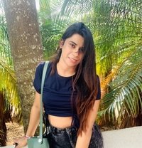 Sharren - Transsexual escort in Colombo
