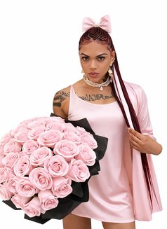 Sharron - Transsexual escort in Lagos, Nigeria Photo 13 of 13