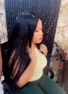 Sharry - escort in Gurgaon Photo 4 of 5