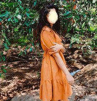 Massage special amanda - escort in Colombo