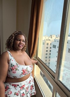 Shasha - puta in Al Juffair Photo 3 of 4