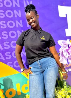 Shasha - puta in Phuket Photo 2 of 5