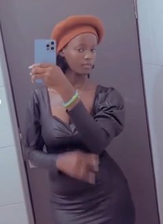 Shasha - puta in Phuket Photo 4 of 5