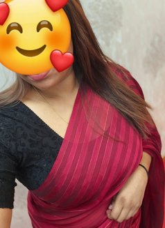 Shashaa independent girl - masseuse in Dubai Photo 17 of 17
